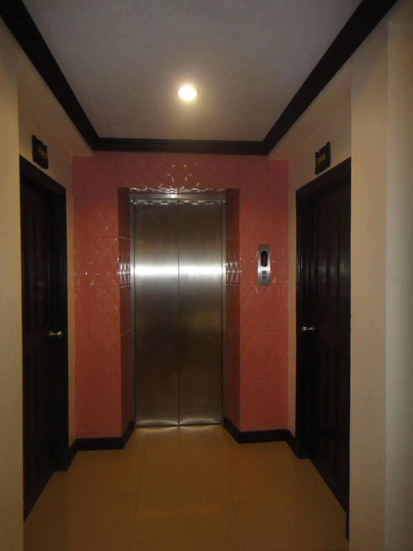 Safe House Hostel Patong Zewnętrze zdjęcie